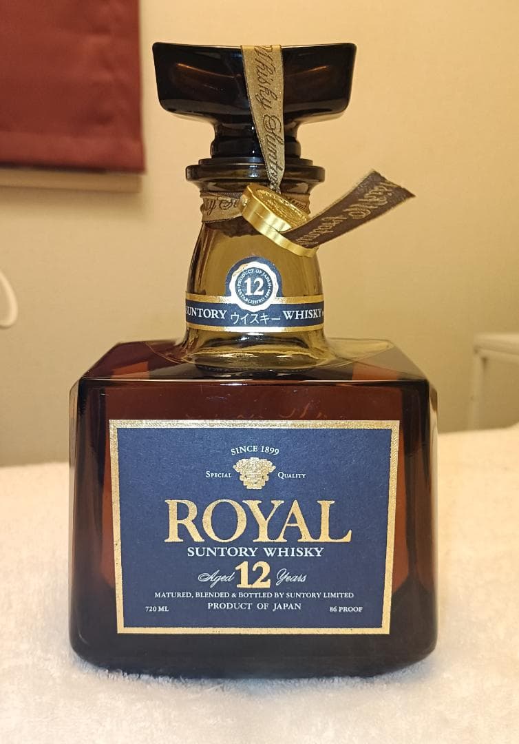 サントリー ローヤル プレミアム 12年 青ラベル 古酒（箱なし）