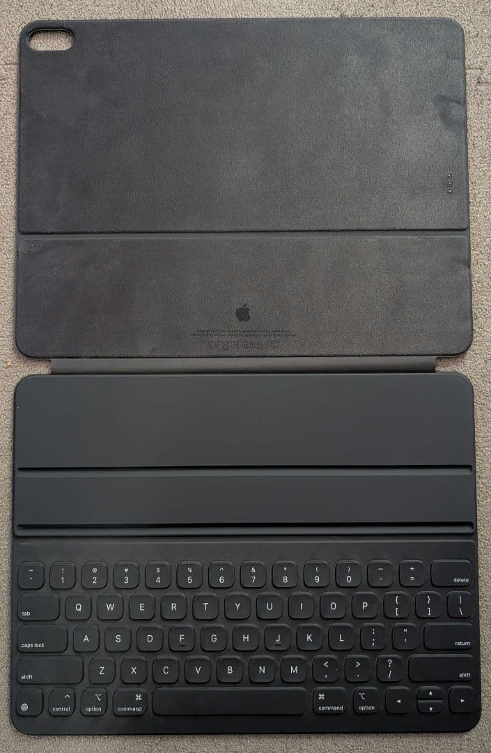 iPad Pro 12.9\" 512GB + キーボードフォリオ + ペンシル