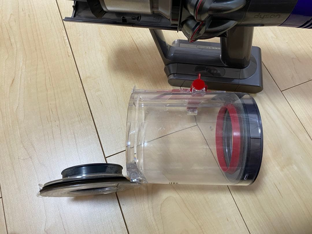 Dyson ダイソン cyclone v10 コードレス掃除機　【匿名発送】