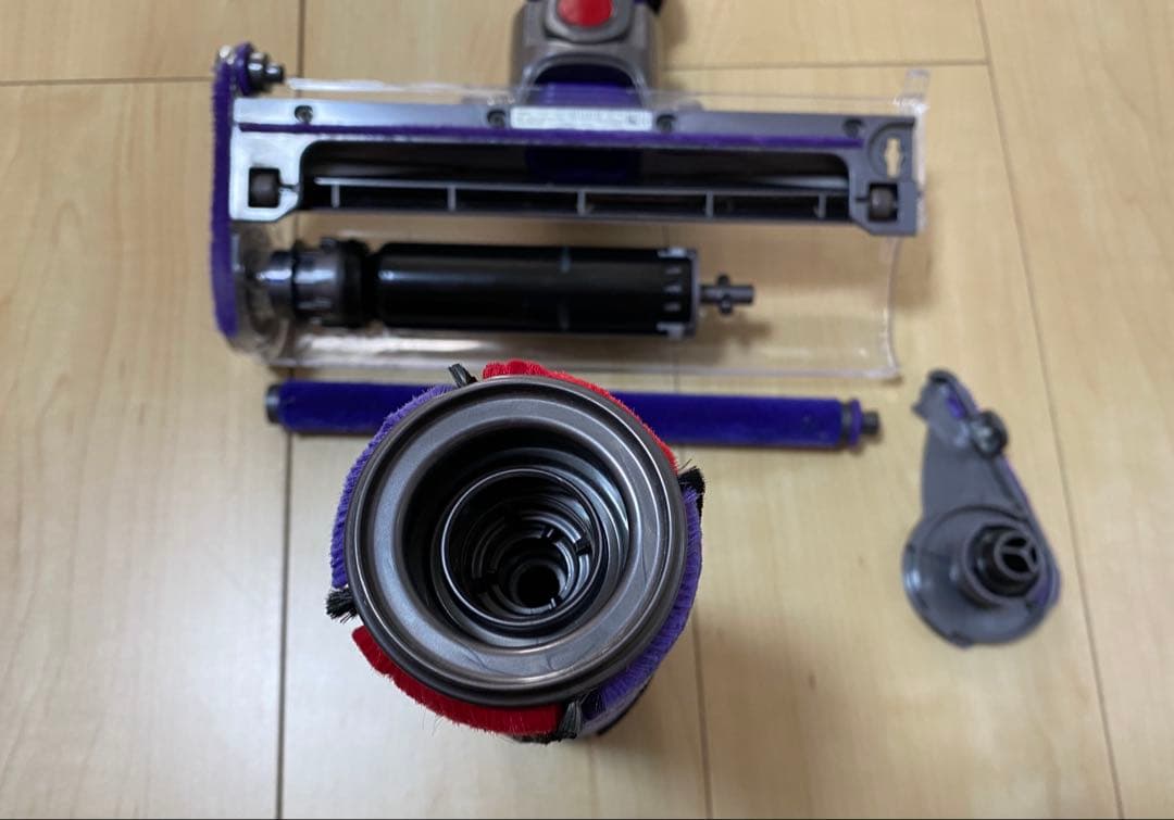 Dyson ダイソン cyclone v10 コードレス掃除機　【匿名発送】