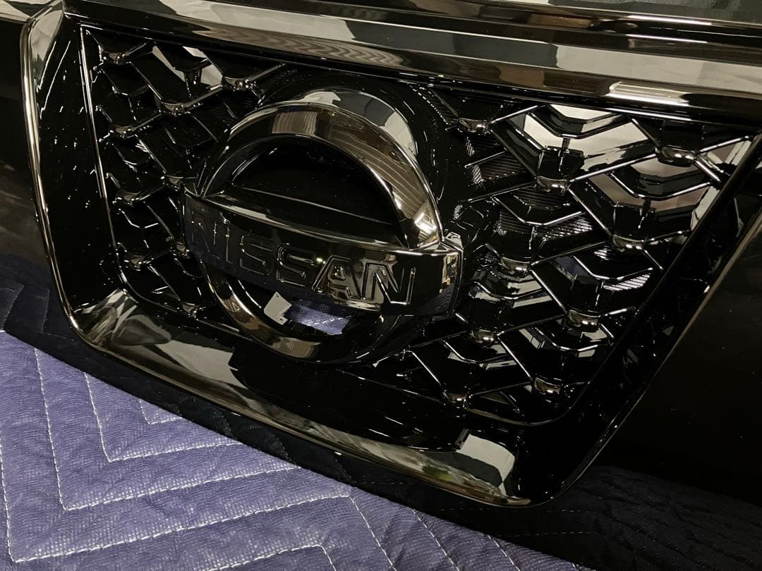 新品 エクストレイル T31 後期 フロントグリル DNT31 グリル ブラック