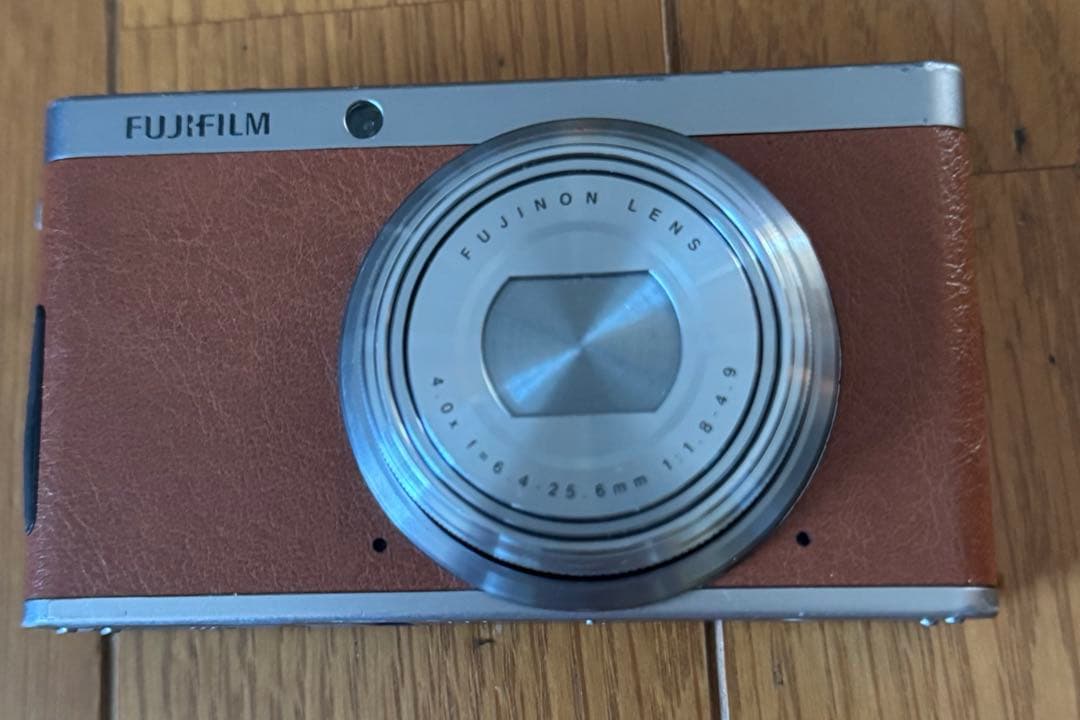 FUJIFILM XF1 コンパクトデジタルカメラ