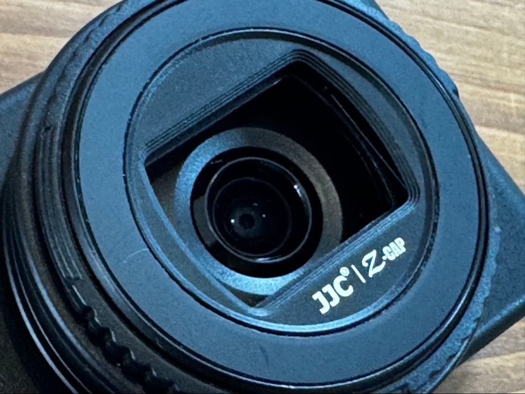 SONY ZV-1F デジタルカメラ（バッテリー３本）