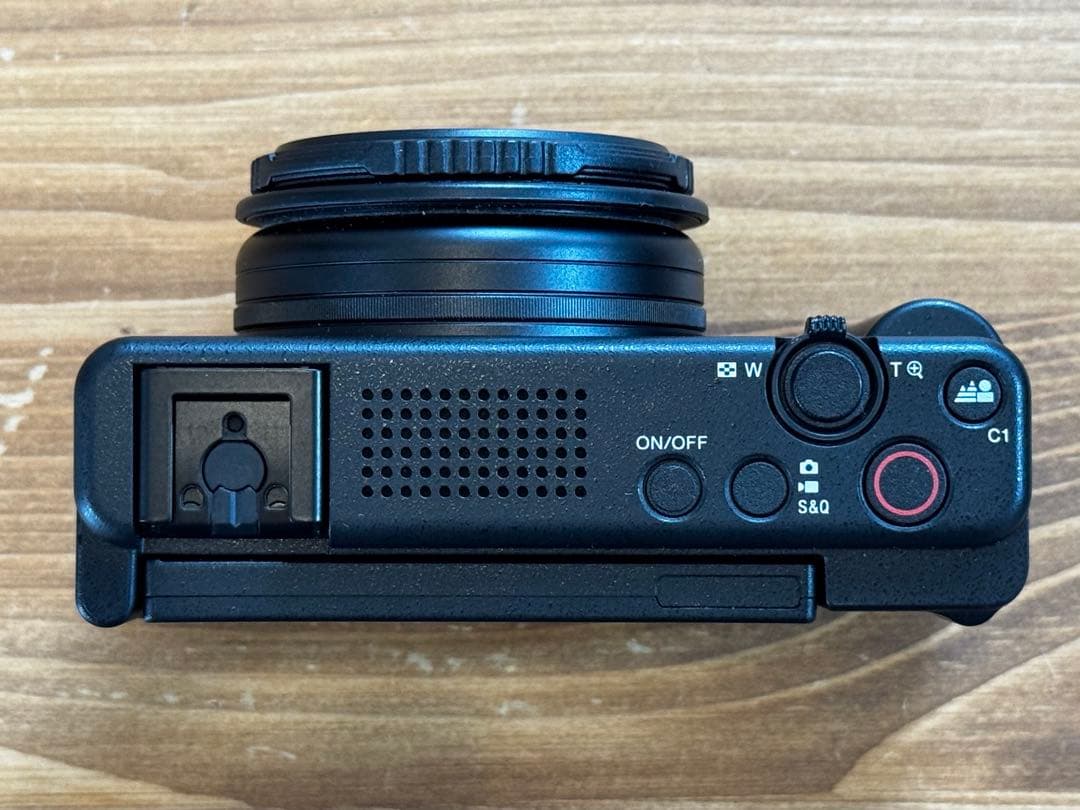 SONY ZV-1F デジタルカメラ（バッテリー３本）