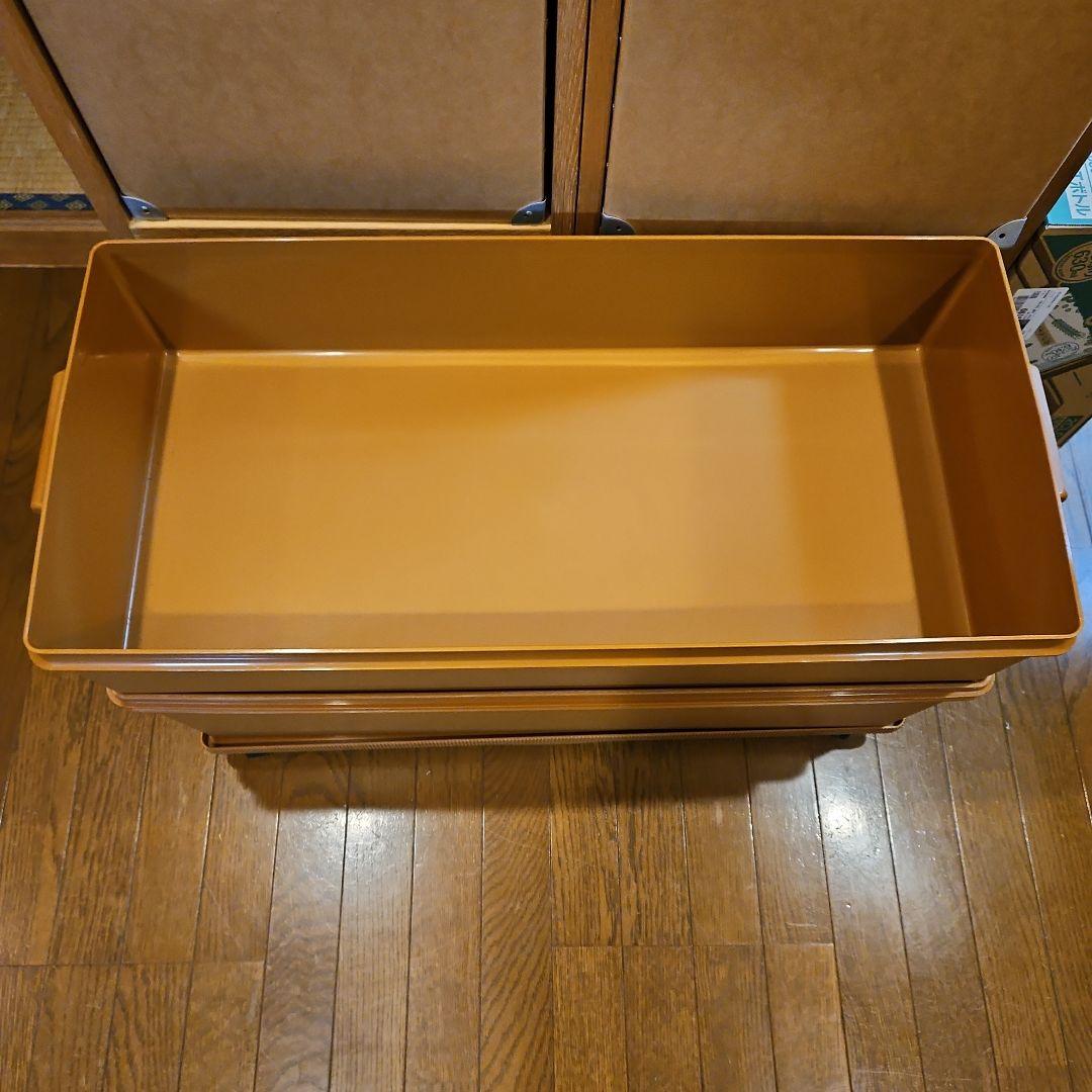 タッパーウェア　ロングスーパーケース2点 キャスターパレット