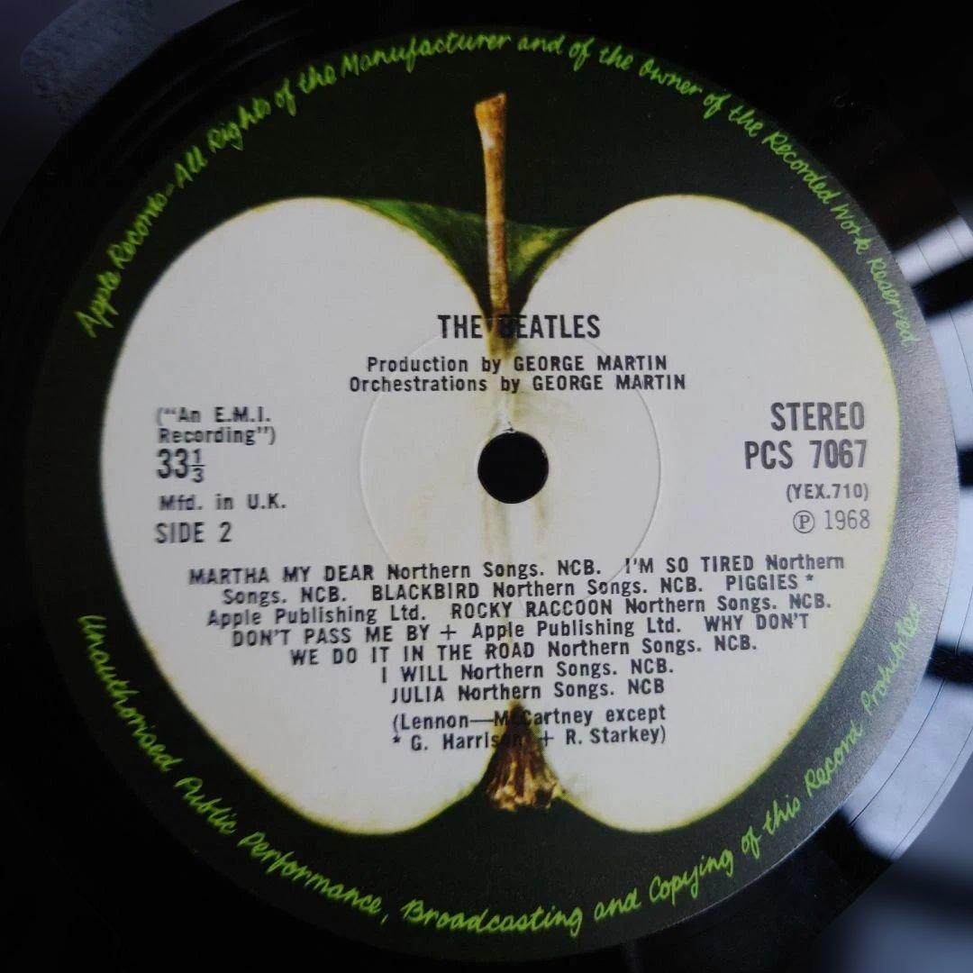 UKニアミント盤The Beatles ホワイトアルバム