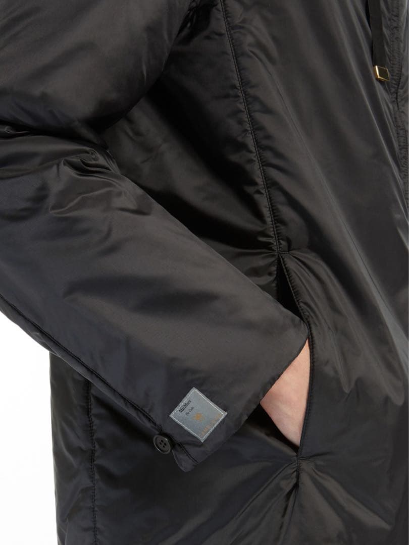 マックスマーラ The Cube フード付きショート丈ブルゾン ブラック