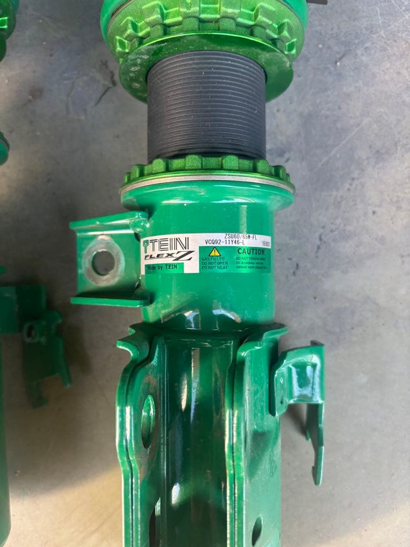 TEIN Flex Z 60 ハリアー　車高調