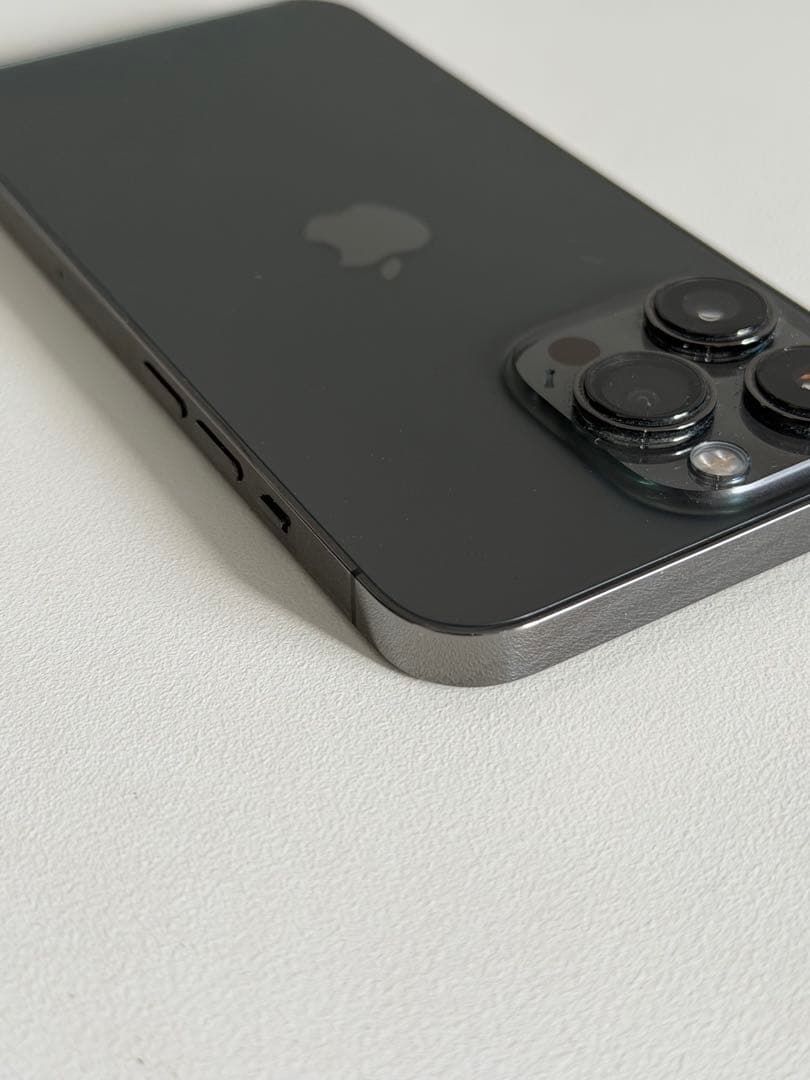 【極美品】カナダ版 iphone13pro 128GB グラファイト