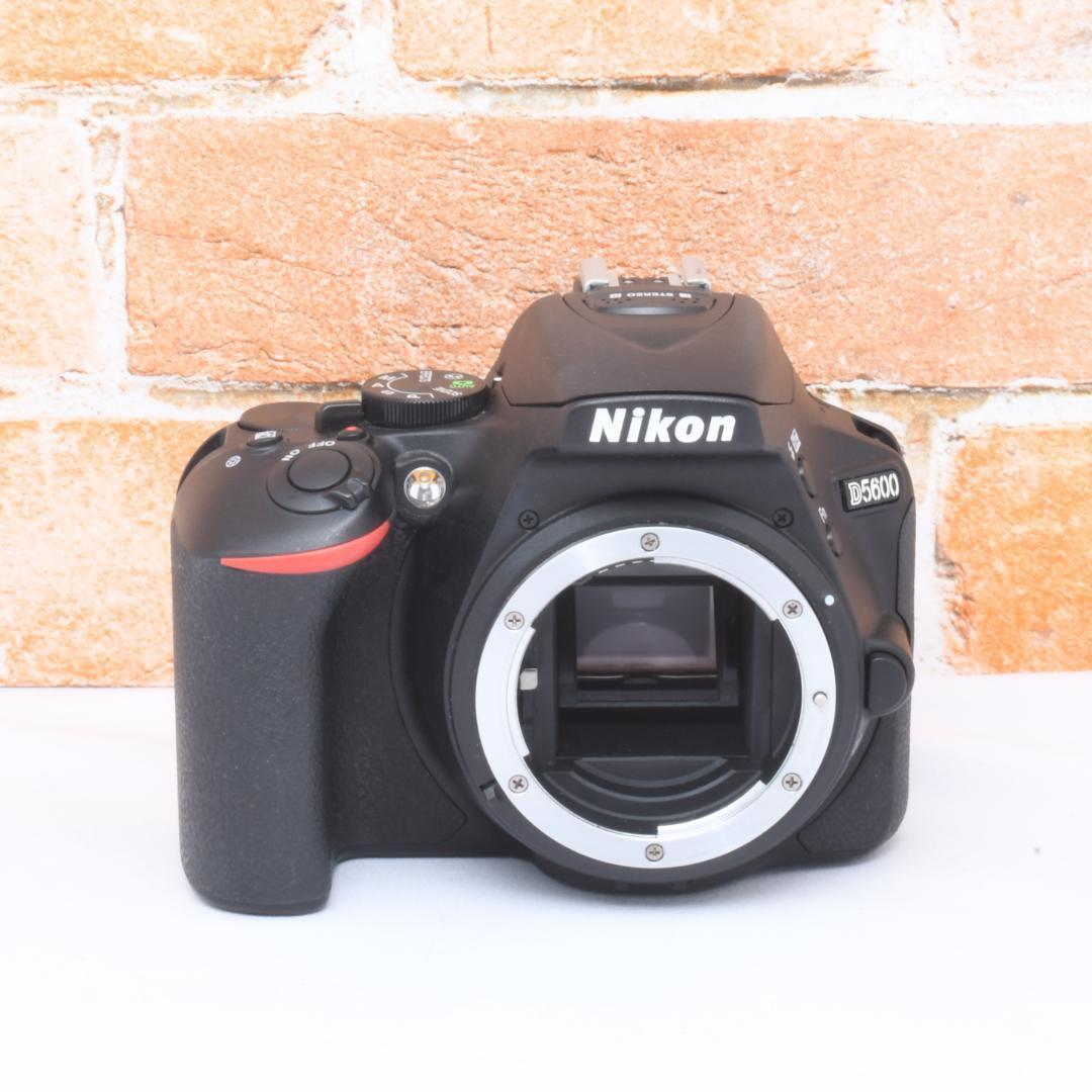 ショット数6700回✨Nikon D5600✨Wi-Fi&Bluetooth