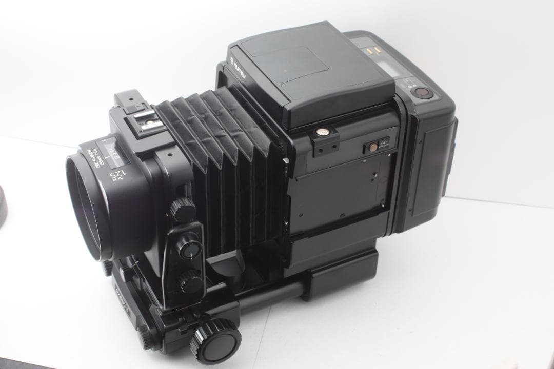 Fujifilm GX680 II 大判カメラ