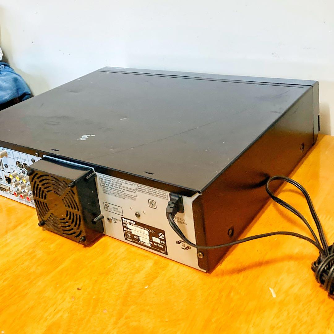 TOSHIBA 東芝　 HDD搭載DVDビデオ一体型レコーダー