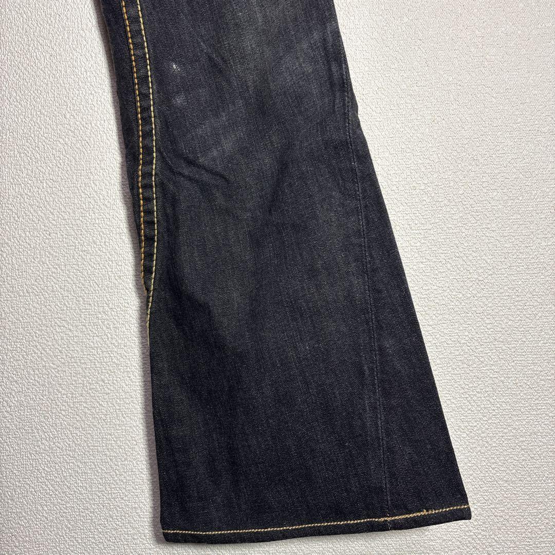 ツゥルーレジジョン　ブラックデニム　ブーツカット