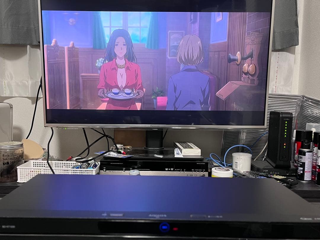 4K 1TB 3番組録画　シャープ　ブルーレイレコーダー　BD-NT1200