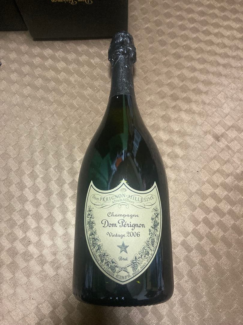 Dom Pérignon シャンパン 2006年ビンテージ
