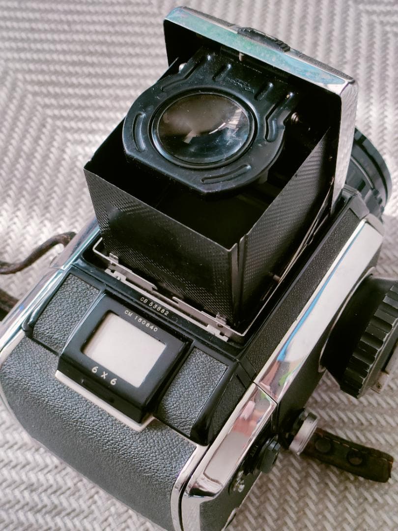 ★Zenza Bronica 一眼レフカメラ ★純正カバー ★遮光板 ケース付★