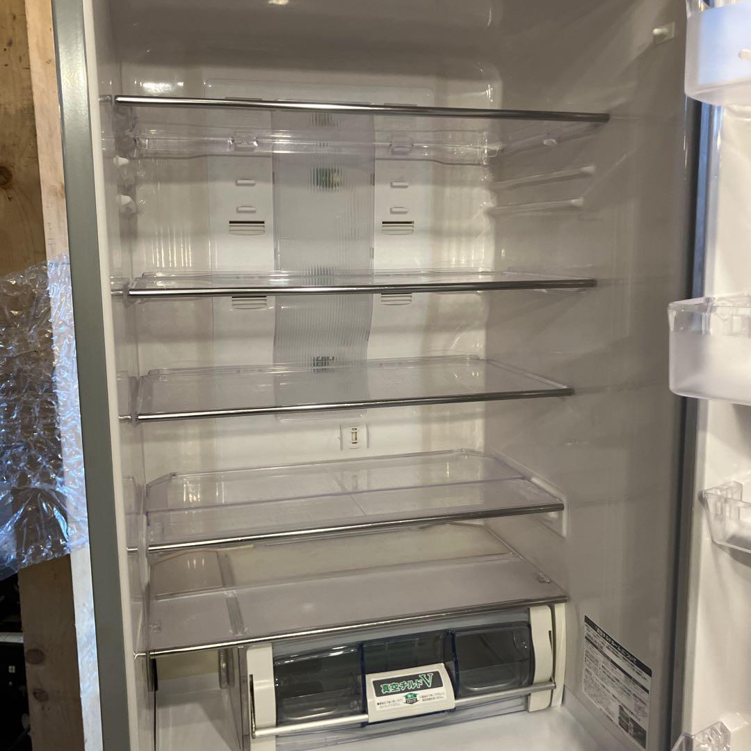 日立　2013年製　3ドア大型冷蔵庫　365L　給水タンク欠品