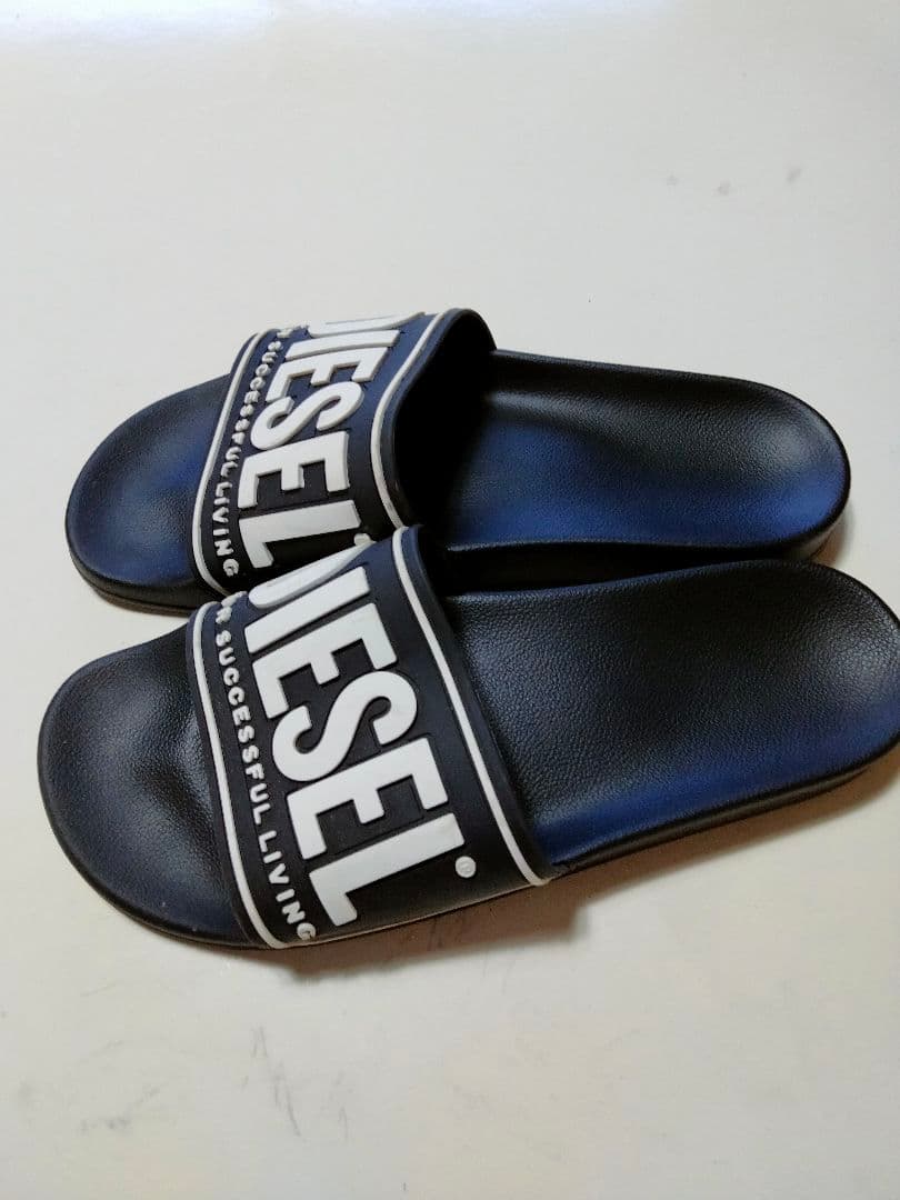 DIESEL スライドサンダル ネイビーニット帽2点セット