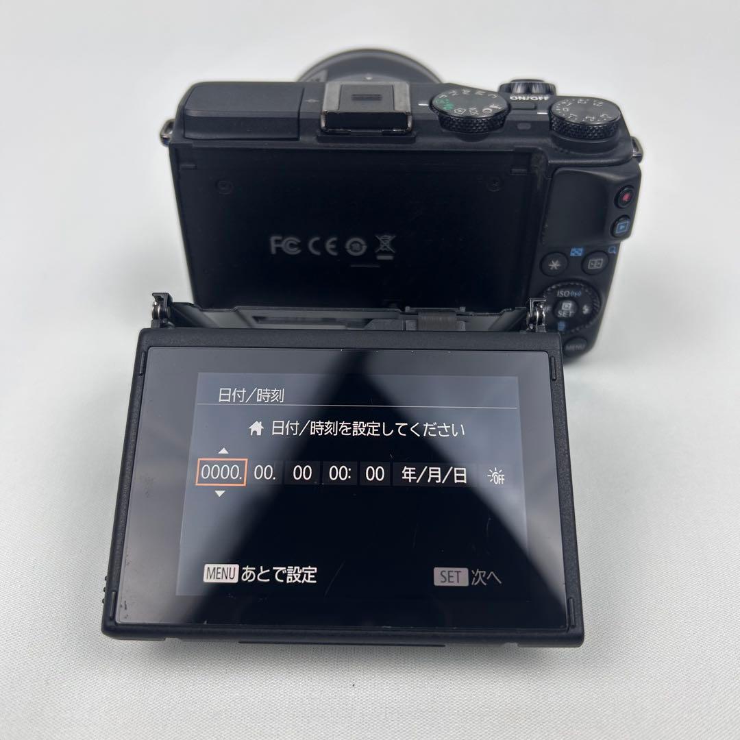 【人気】Canon EOS M3 ダブルレンズキット 22mm単焦点レンズ付き