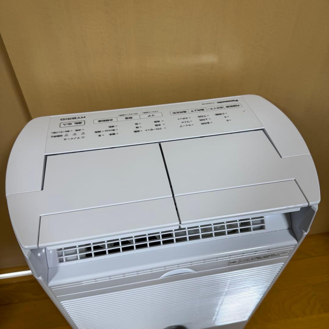 パナソニック　衣類乾燥除湿機　F-YHVX120-W
