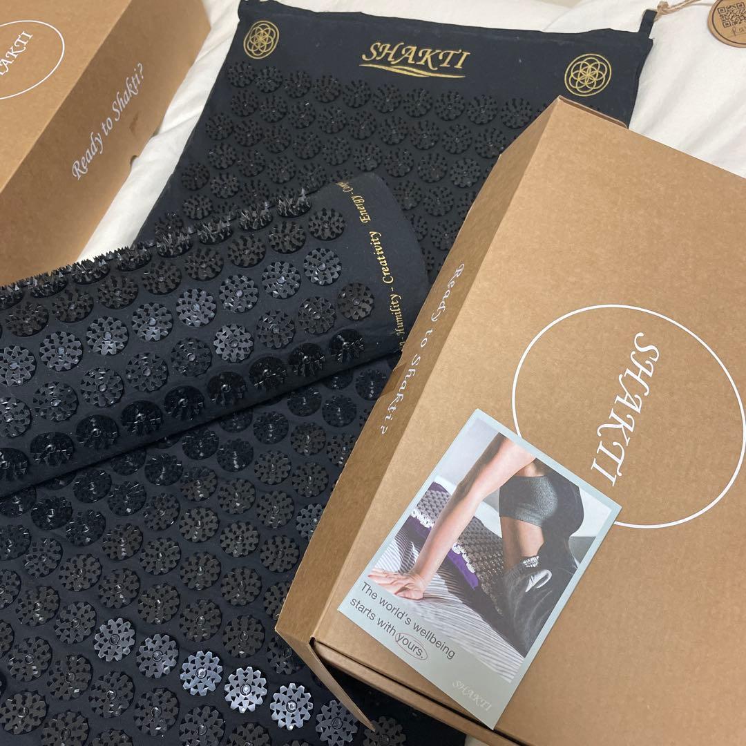 究極のシャクティセット（SHAKTIシャクティMat ＆Pillow) ブラック