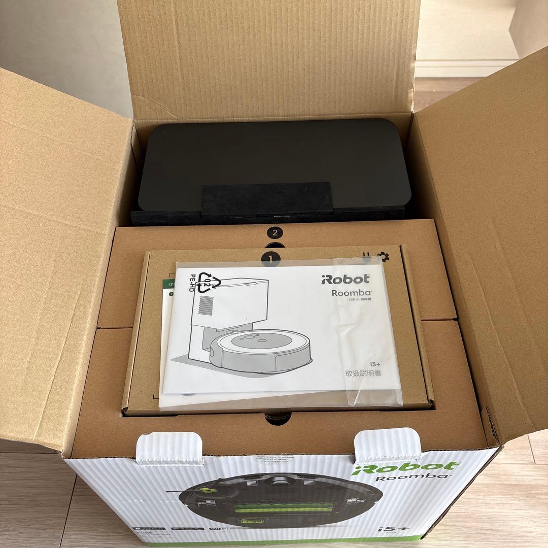 iRobot Roomba i5+ 自動ゴミ収集機能付き