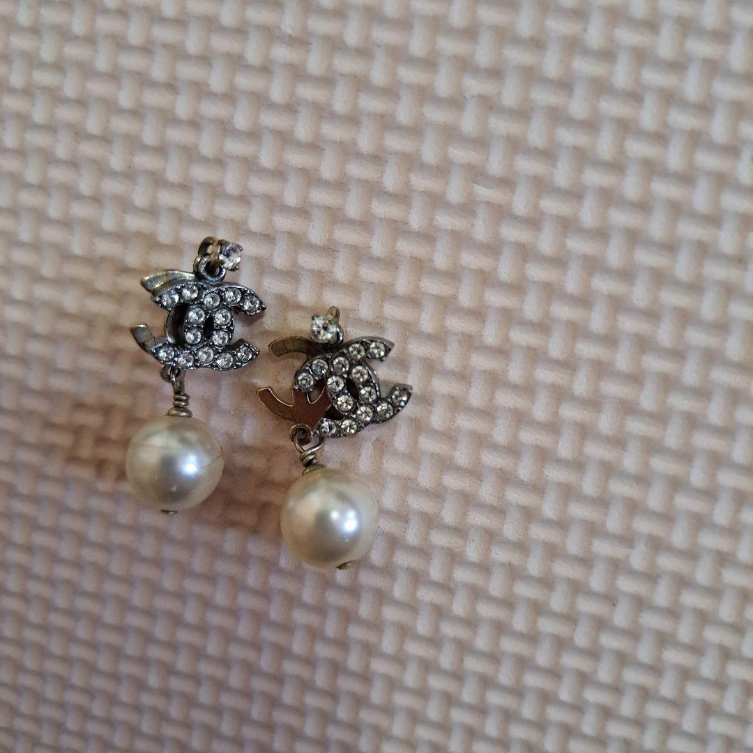 CHANEL パール　ピアス　ラインストーン シャネル