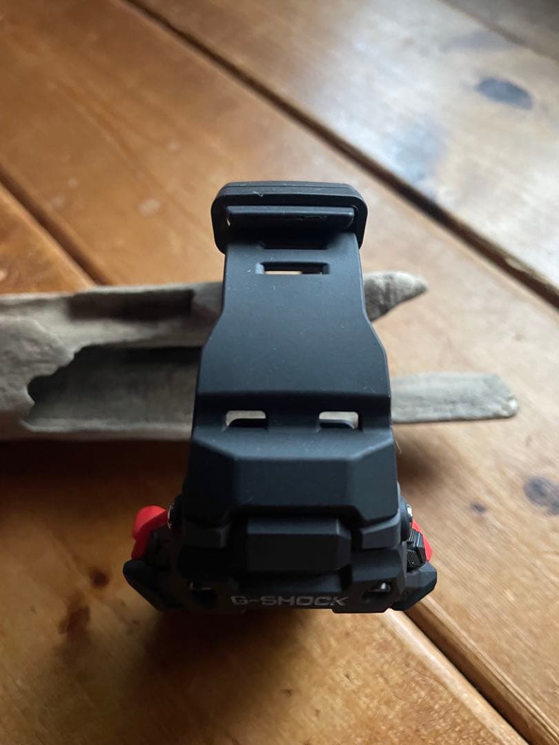 動作良好 CASIO G-SHOCK GBD-100 ブラック × レッド