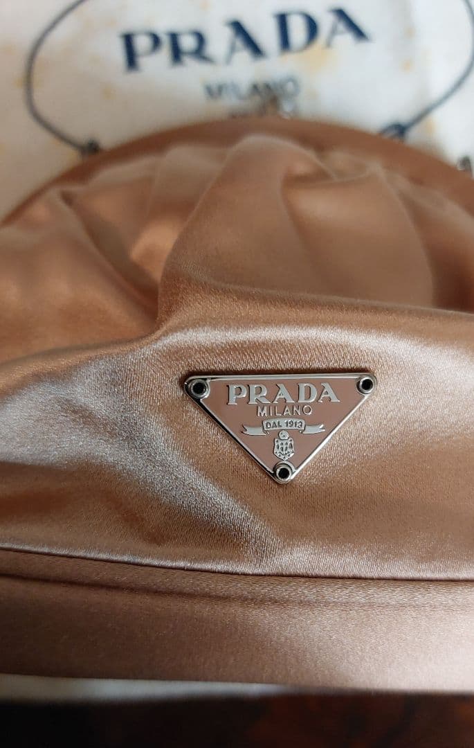 PRADAハンドバッグ.ポーチ