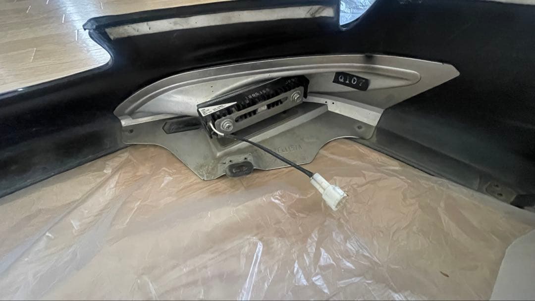 トヨタ 30プリウス モデリスタエアロ　LED