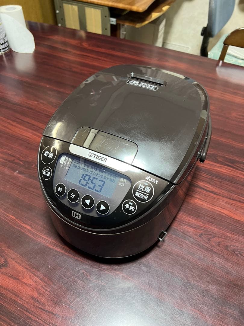 TIGER IH炊飯器 JPW-D100T 5.5合