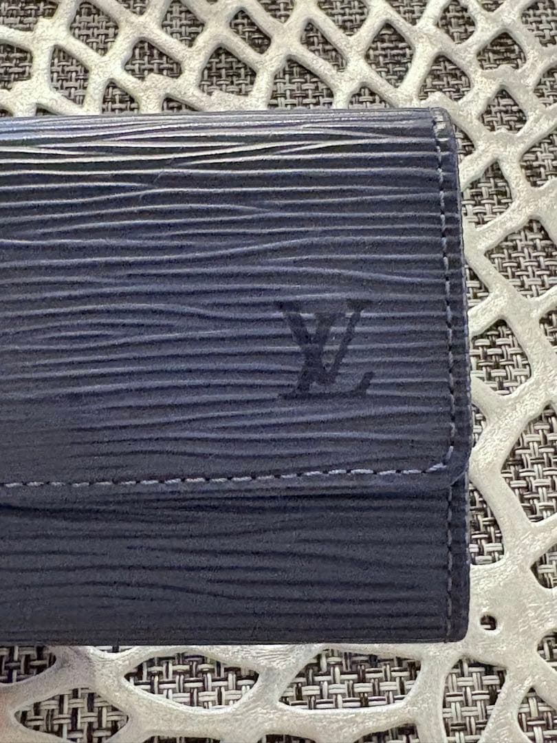 【良品】ルイヴィトン　ミュルティクレ　キーケース　6連　本革レザー　ブルー