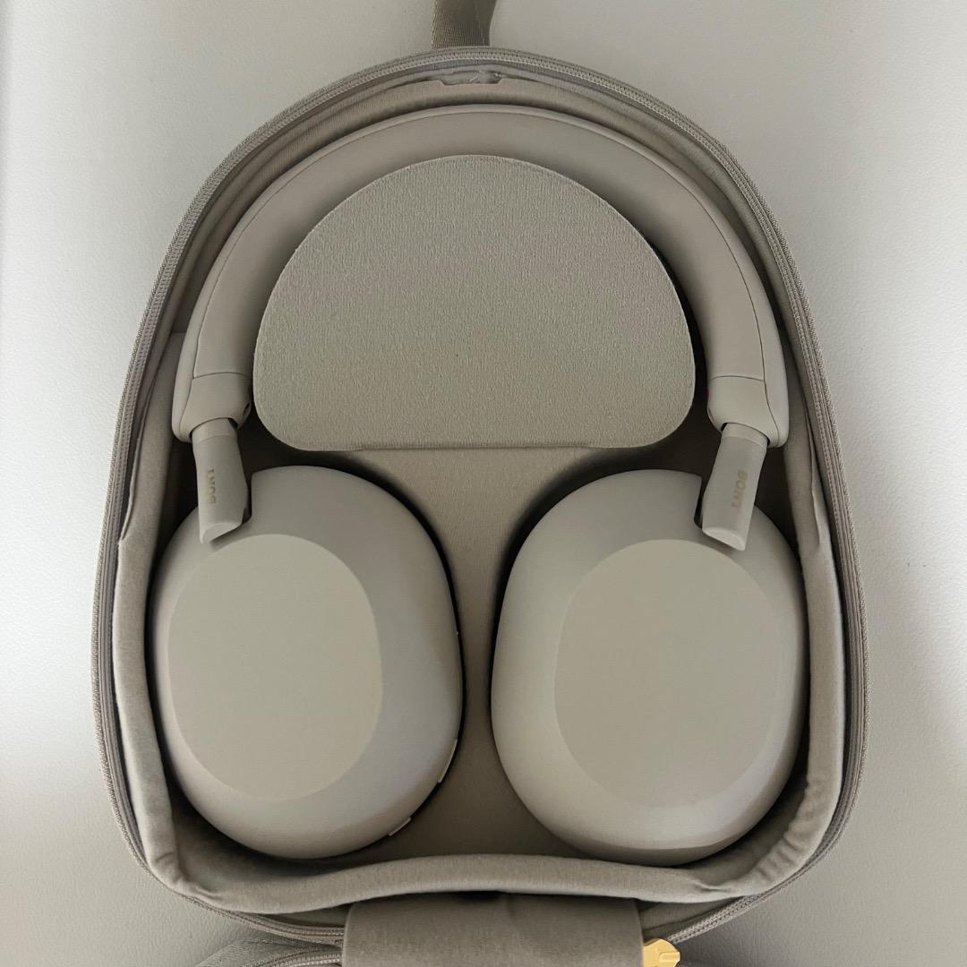 【未使用に近い】SONY ワイヤレスノイズキャンセリングヘッドホン 本体