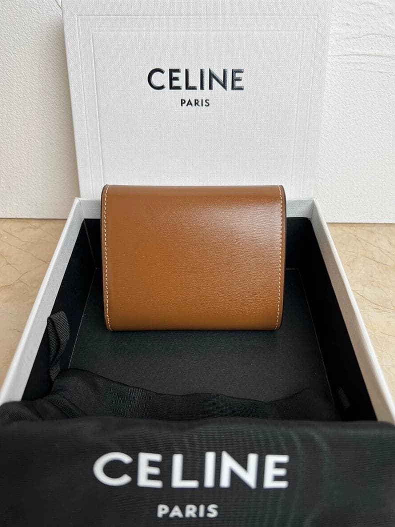 CELINE セリーヌ　ブラウン 三つ折り財布