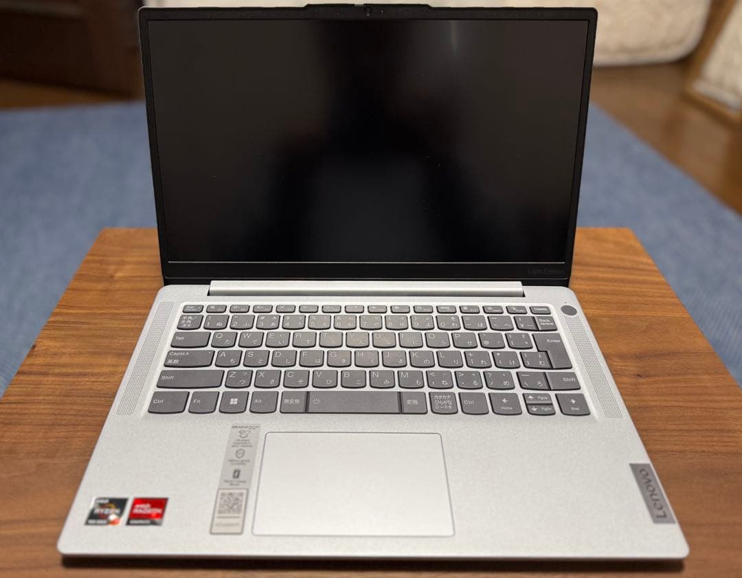 Windowsノート本体 Lenovo Ideapad Slim 5 Light Gen8