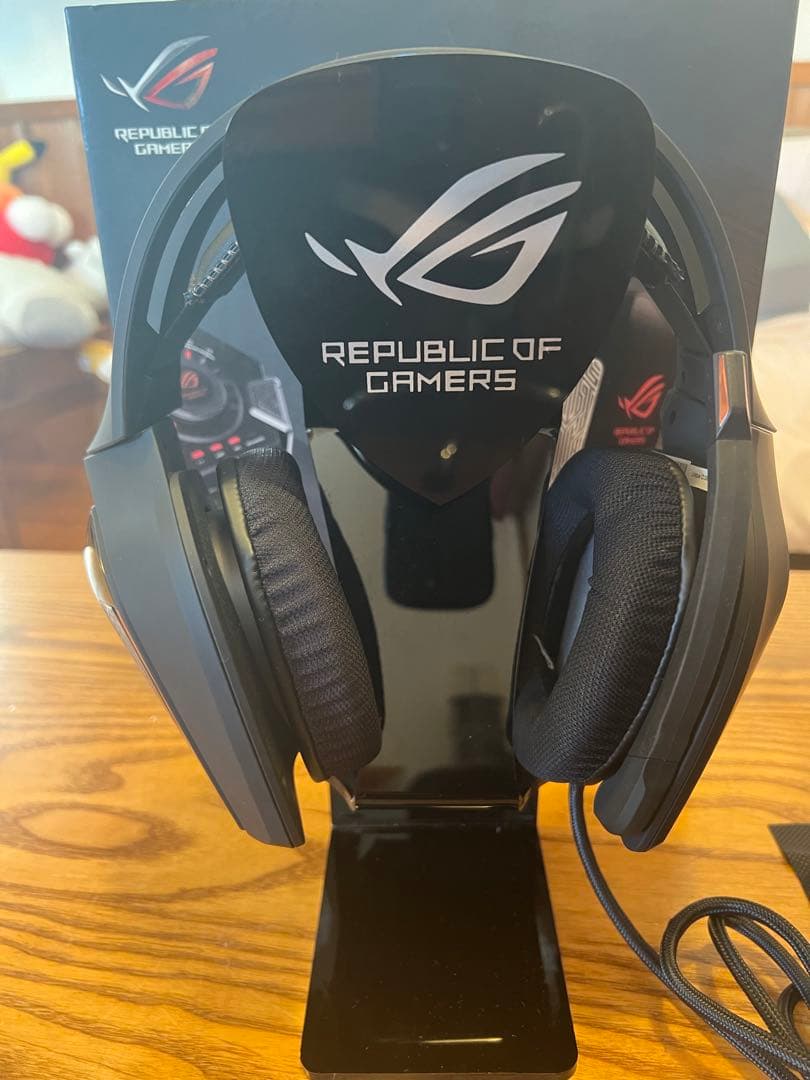 ROG CENTURION 7.1(ゲーミングヘッドホン)