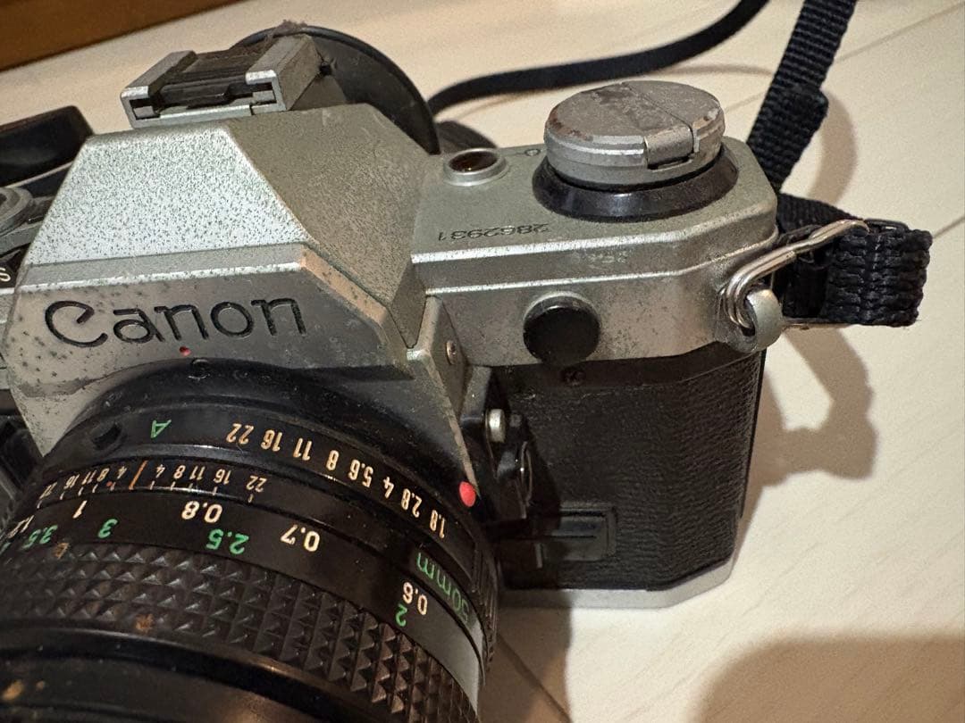 Canon AE-1 フィルム一眼レフカメラ／レンズ付き／動作未確認／現状品