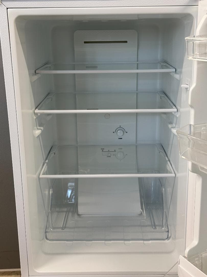 ヤマダ電機　冷凍冷蔵庫　156L　YRZ-F15J　2022年製