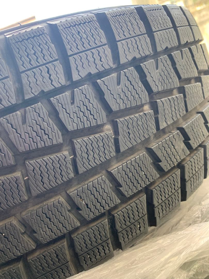 【送料込み】DUNLOP 205/60R16 タイヤ・ホイール4本セット