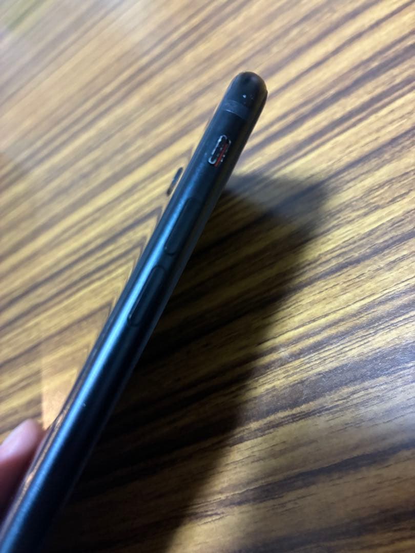 Apple iPhone SE (第3世代) 64GB 本体、ケーブルおまけ