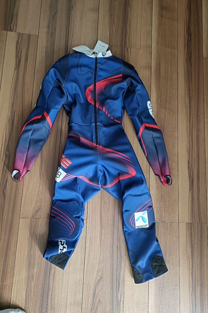 フェニックス社製アルペンスキーレーシングワンピース