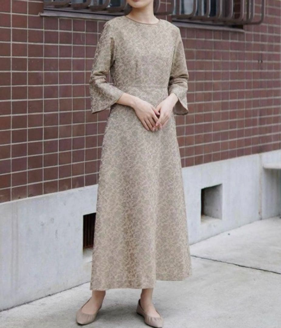 きげんのいいひと　祝福　ワンピース