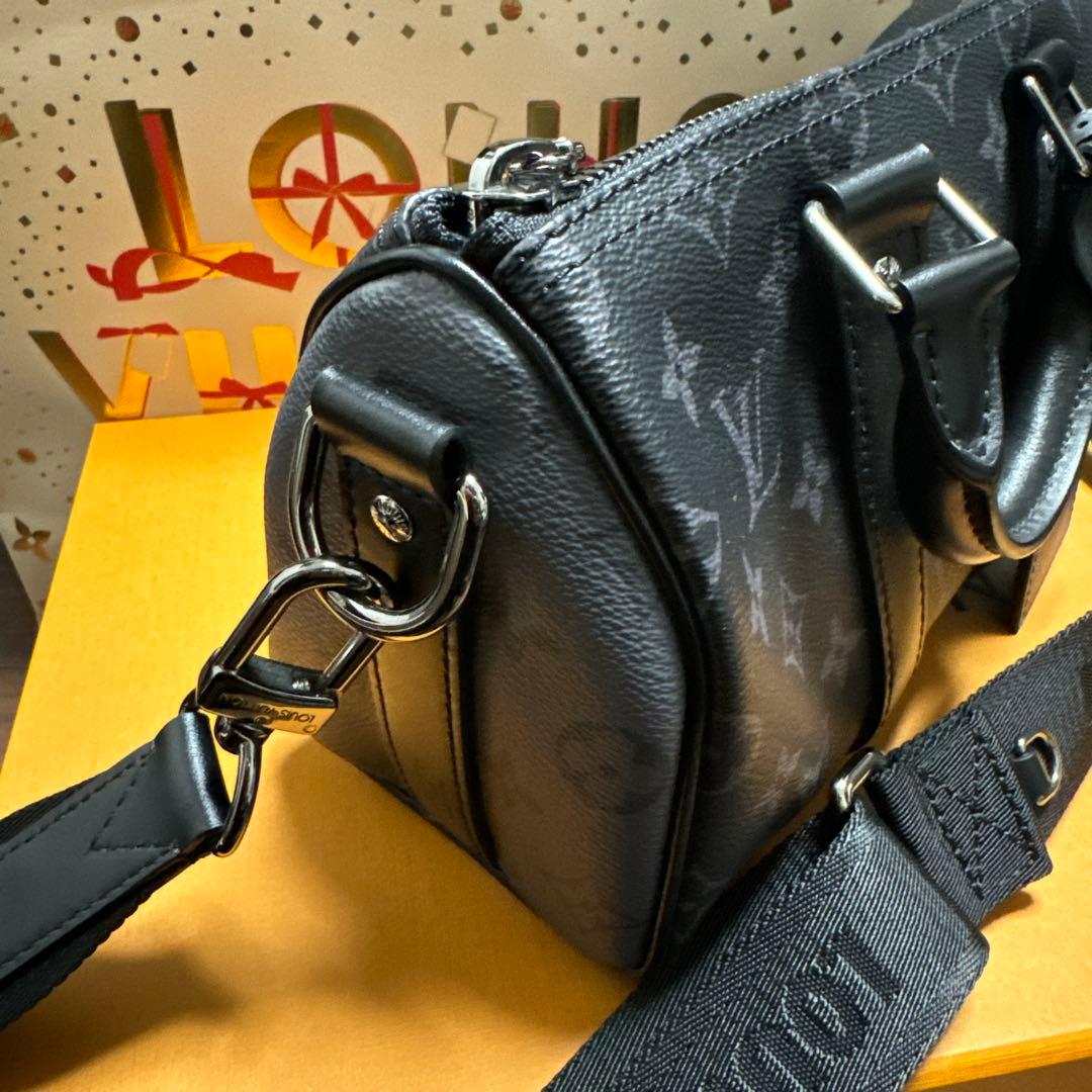 美品 LOUIS VUITTON キーポル25