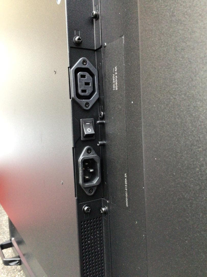 Philips★２週間しか使ってない新品同様の業務用ディスプレイ★65インチ