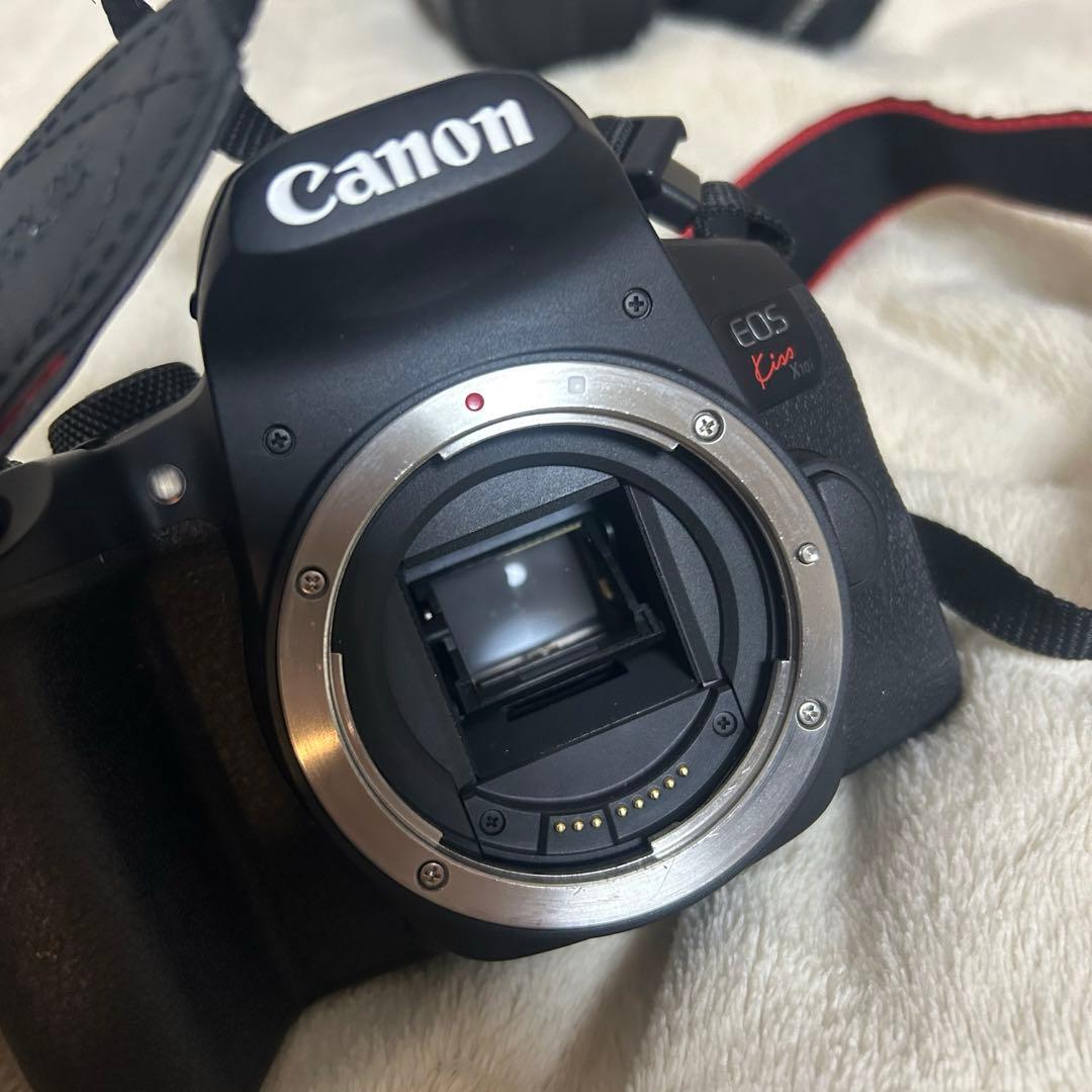 Canon EOS Kiss X10i ダブルズームキットデジタル一眼レフ