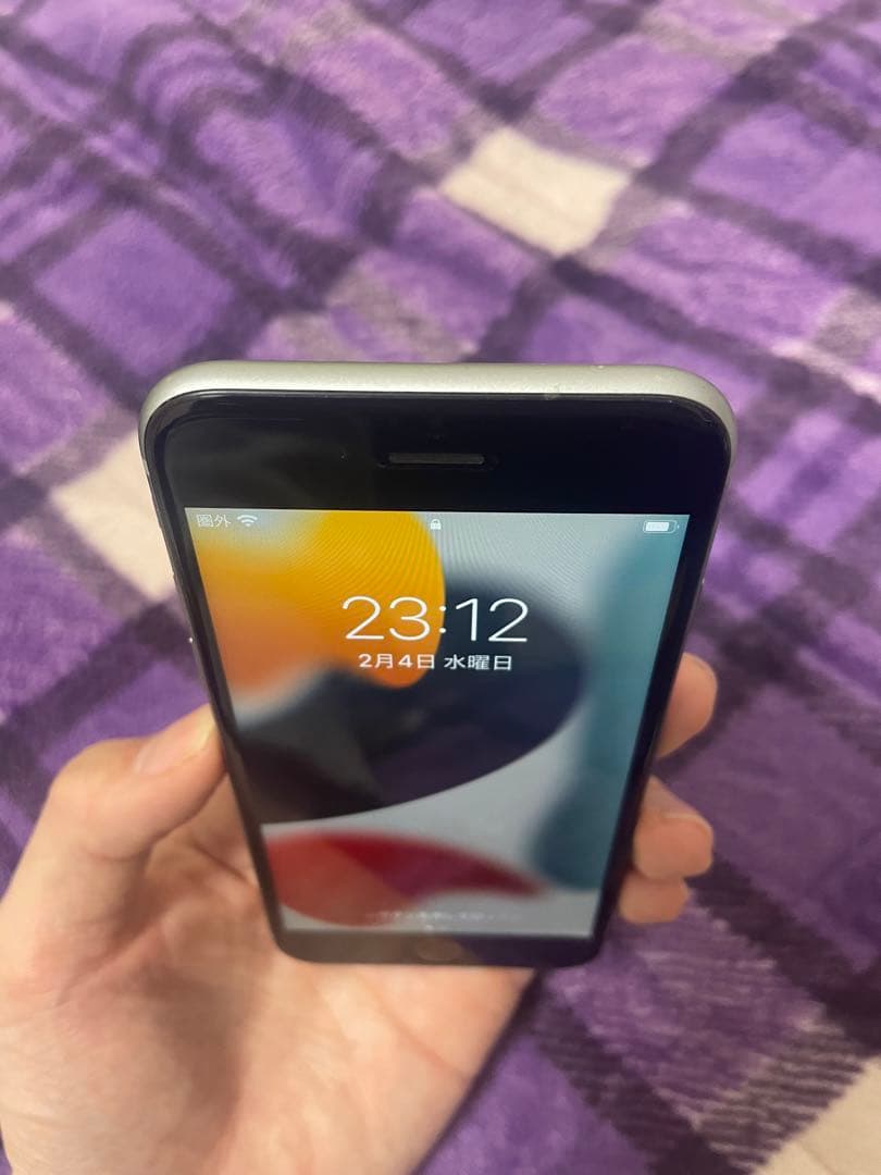 Apple iPhone 6s シルバー　32gb