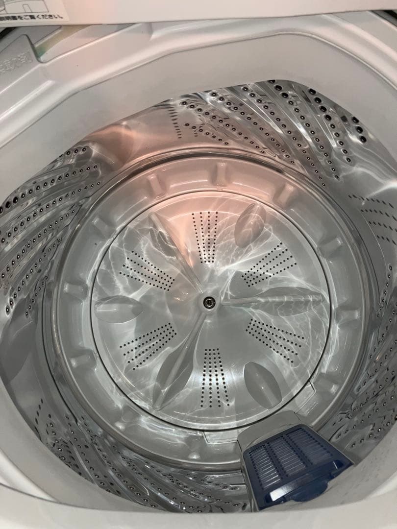 Panasonic縦型洗濯機　NA-F60B13-S