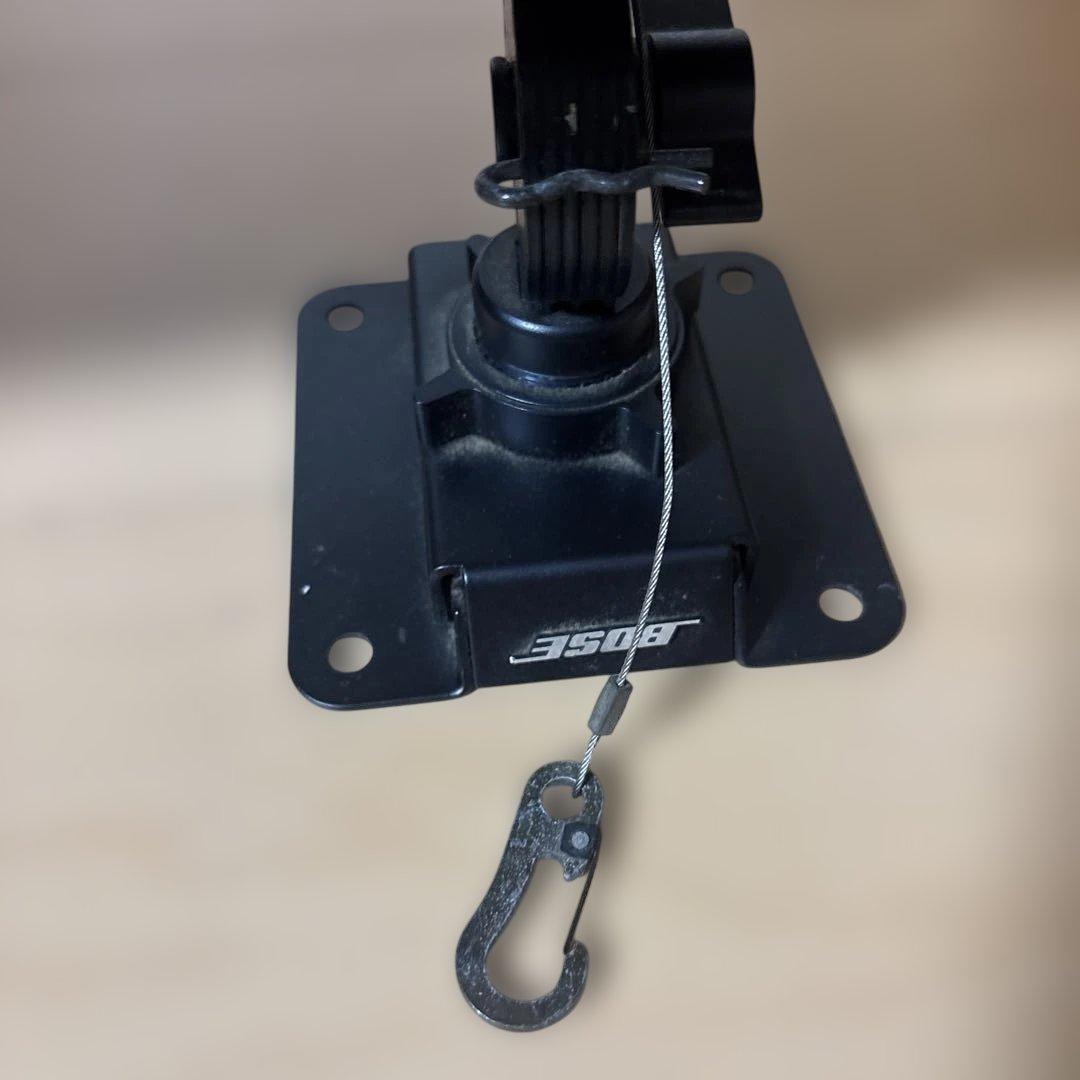 『連番』BOSE 111ADスピーカー 2個セット BOSEロゴ入金具付き