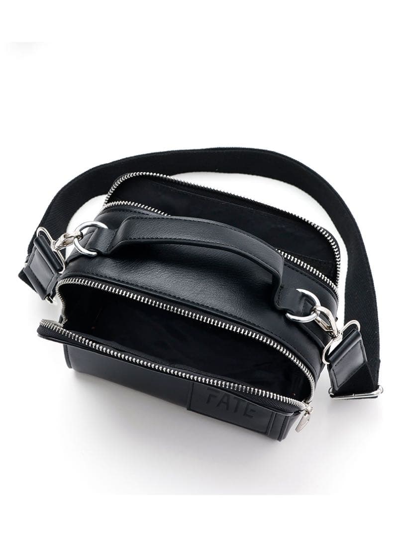 RULE THE FATE ルザフェ ショルダーポーチ