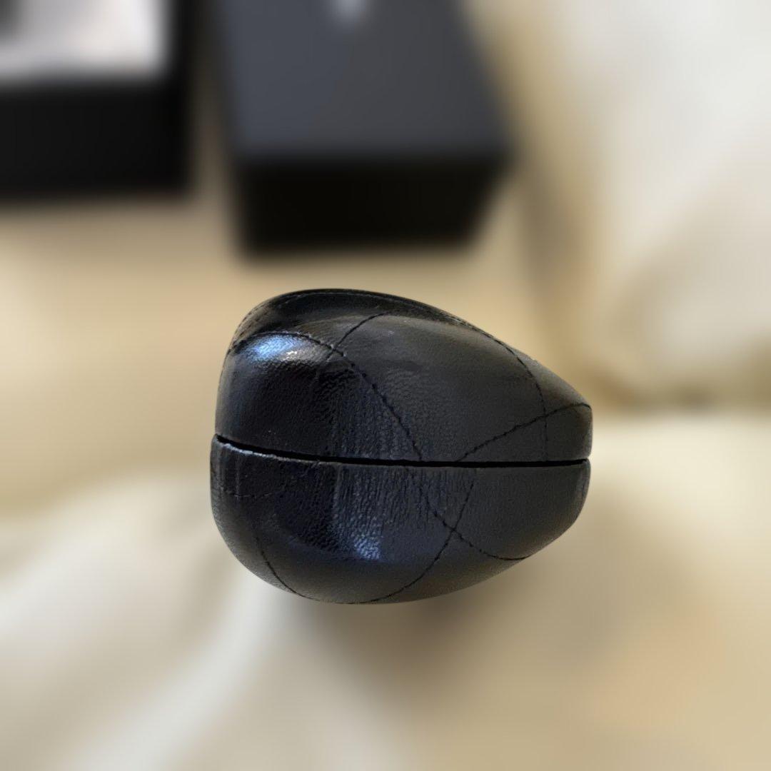 【超貴重】CHANEL ブラックレザー　サングラス